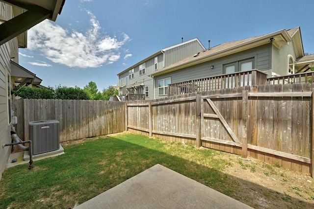 7202 Redding Dr Unit 203, Austin, TX 78745 - fenced backyard featuring a patio area