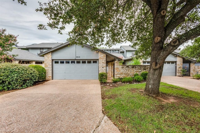 8810 Mariscal Canyon Dr, Austin, TX 78759 - photo 1