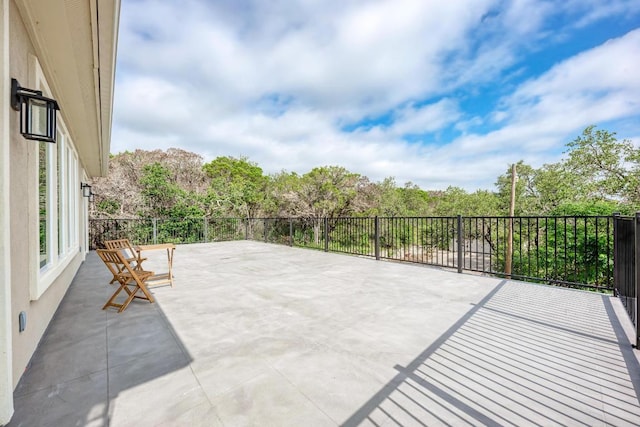 13201 Mansfield Dr, Austin, TX 78732 - view of patio / terrace