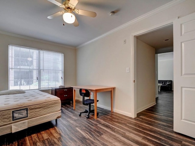 501 W 26th St Unit 102, Austin, TX 78705 - bedroom featuring dark wood finished floors, crown molding, and a ceiling fan