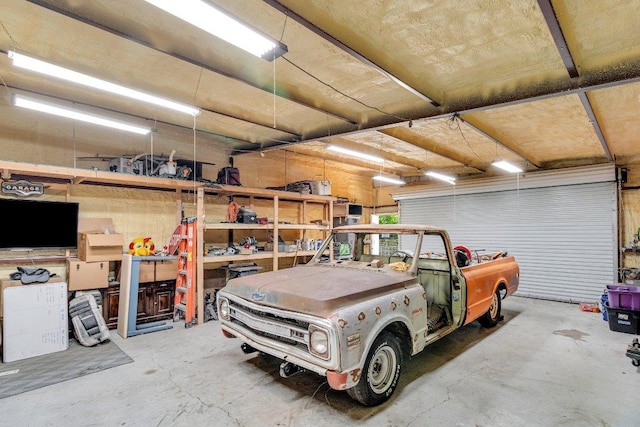 3705 Peach Vista Dr, Pflugerville, TX 78660 - garage with a workshop area