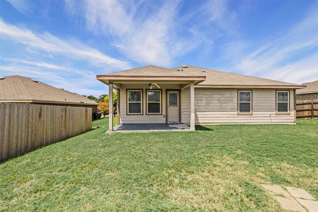 4019 Brookhaven Dr, Temple, TX 76504 - back of property with a patio and a fenced backyard