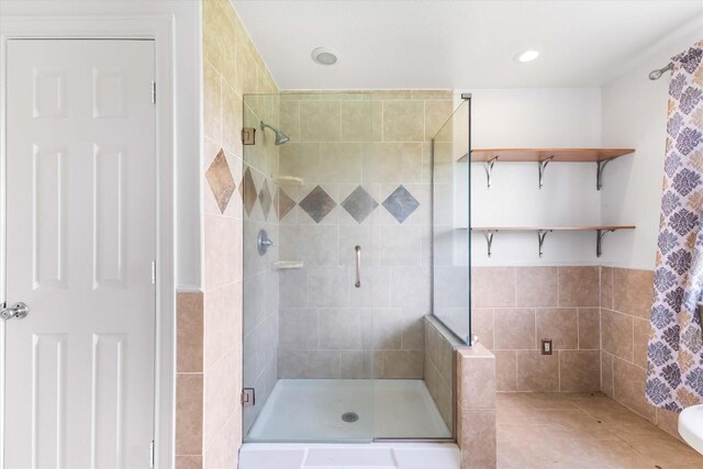 12212 Ballerstedt Rd, Elgin, TX 78621 - bathroom featuring a stall shower