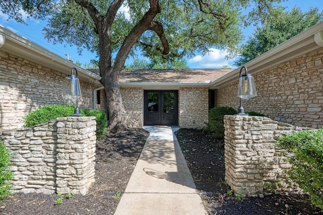 10507 Spicewood Pkwy, Austin, TX 78750 - property entrance with french doors