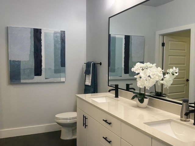 3101 Govalle Ave Unit 103, Austin, TX 78702 - full bath with double vanity and toilet