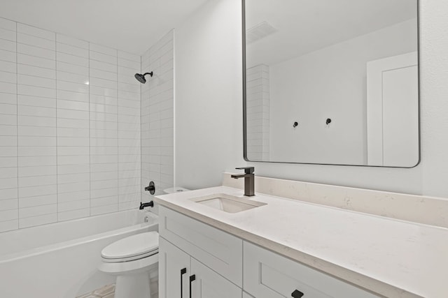 703 Stagecoach Trl, San Marcos, TX 78666 - full bathroom featuring vanity and bathing tub / shower combination