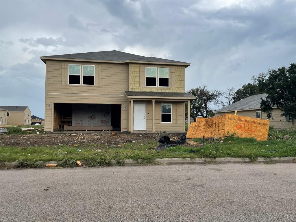 200 Fred Patrick Dr, Killeen, TX 76542 - view of front of home featuring an attached garage