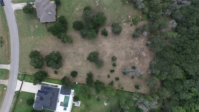 112 Creekwood Trl, Cedar Creek, TX 78612 - photo 4