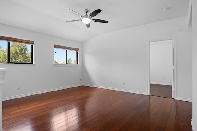 605 Whistlers Walk Trl, Cedar Park, TX 78613 - spare room featuring ceiling fan, wood-type flooring, vaulted ceiling, and a smoke detector