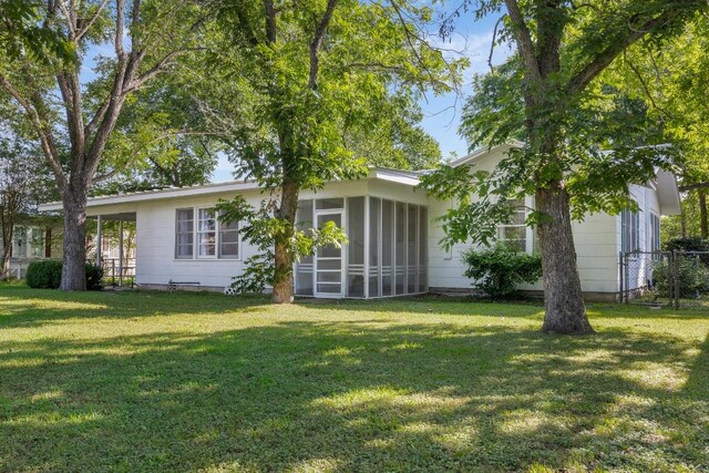 628 S Madison St, La Grange, TX 78945 - photo 23