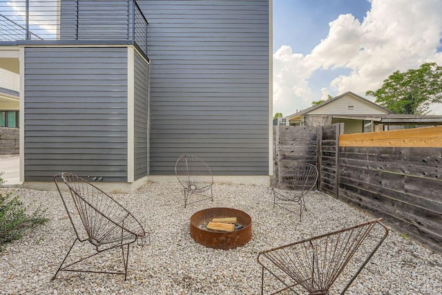 7311 Providence Ave Unit B, Austin, TX 78752 - view of patio / terrace