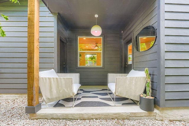 7311 Providence Ave Unit B, Austin, TX 78752 - doorway to property
