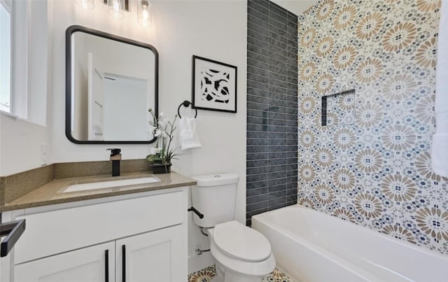 7306 Carver Ave Unit 1, Austin, TX 78752 - full bath featuring vanity and  shower combination