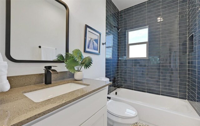7306 Carver Ave Unit 1, Austin, TX 78752 - bathroom with vanity and bathtub / shower combination