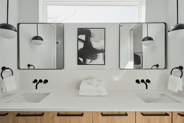 7516 Northcrest Blvd Unit 2, Austin, TX 78752 - bathroom featuring double vanity