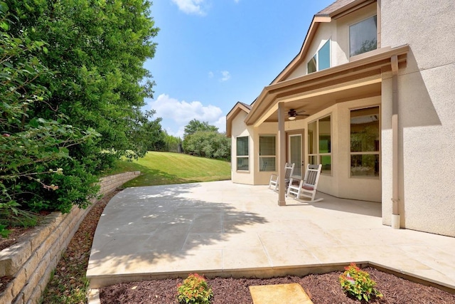 106 Tonkawa Trl W, Austin, TX 78738 - view of patio with a ceiling fan