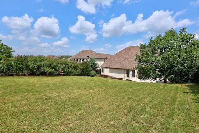 106 Tonkawa Trl W, Austin, TX 78738 - view of green lawn