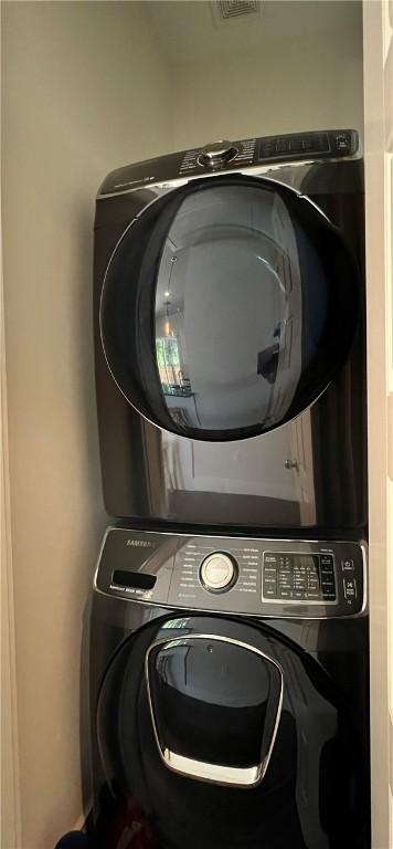 1126 Linden St Unit 2, Austin, TX 78702 - laundry room with stacked washer / drying machine