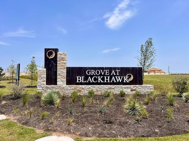 19512 Erna Dr, Pflugerville, TX 78660 - view of community sign