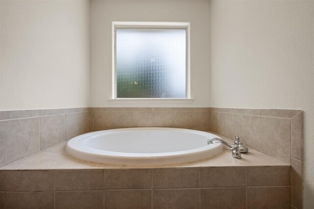 104 Live Oak Cir, Bertram, TX 78605 - full bathroom with a bath