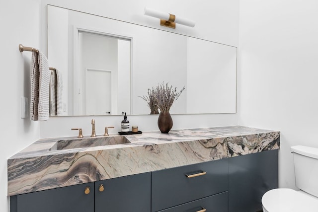 2701 Greenlee Dr, Austin, TX 78703 - bathroom featuring vanity and toilet