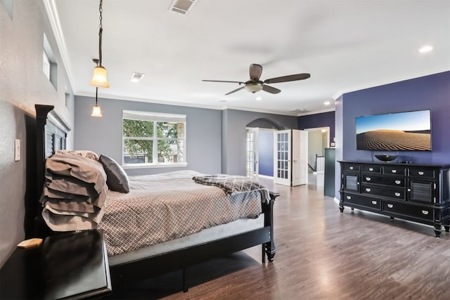 11611 Quarter Horse Trl, Austin, TX 78750 - bedroom featuring ornamental molding, wood finished floors, arched walkways, recessed lighting, and a ceiling fan