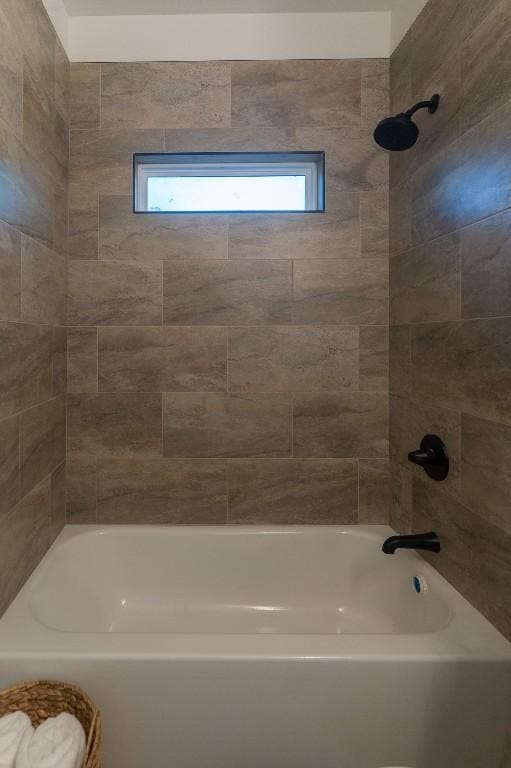 118 Kipapa Ct, Bastrop, TX 78602 - bathroom with bathtub / shower combination