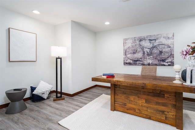 4604 Fawnwood Cv, Austin, TX 78735 - home office featuring wood finished floors and recessed lighting