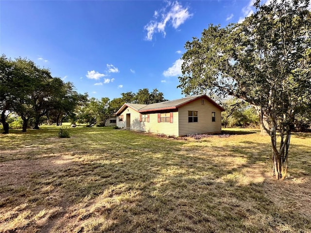 215 Pebblestone Rd, Dale, TX 78616 - view of grassy yard