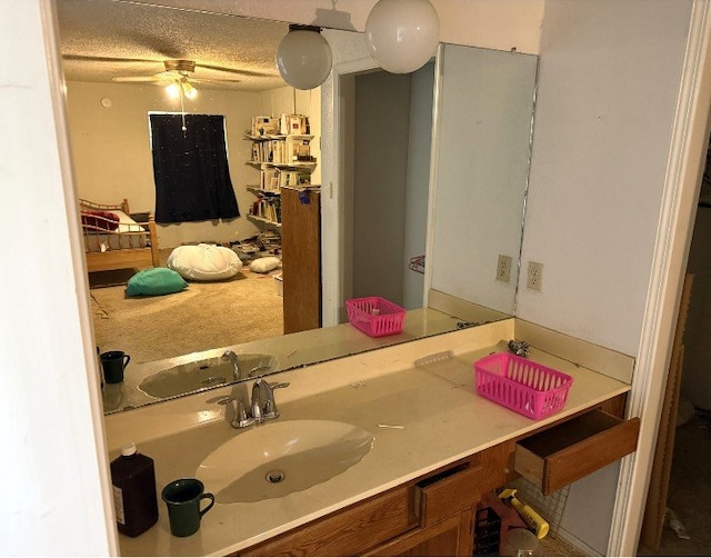 8306 Hanbridge Ln, Austin, TX 78736 - bathroom with vanity and ceiling fan