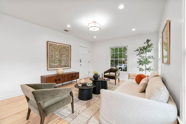 502 E 46th St, Austin, TX 78751 - living room with light wood-style floors and recessed lighting
