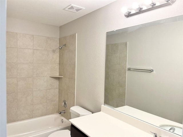 139 Diamondback Cv, Buda, TX 78610 - full bathroom featuring vanity and shower / tub combination