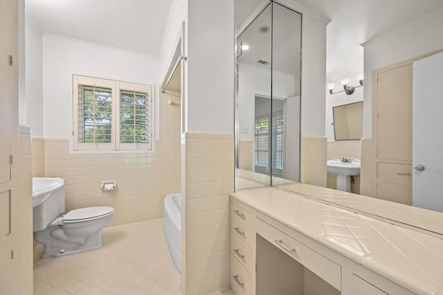 2507 Hartford Rd, Austin, TX 78703 - bathroom with tile walls, plenty of natural light, tile patterned flooring, shower / tub combination, and a wainscoted wall