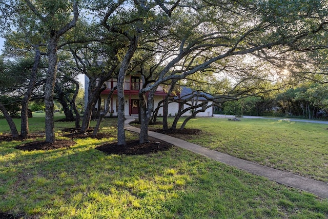 13100 N Ridge Cir, Leander, TX 78641 - view of green lawn with a balcony