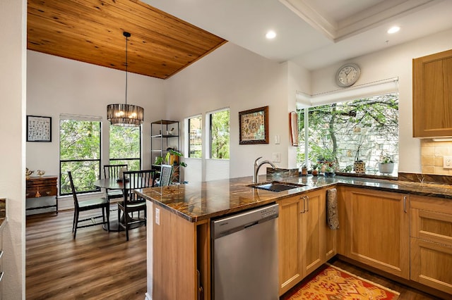 8200 Neely Dr Unit 119, Austin, TX 78759 - kitchen featuring dishwasher, dark wood finished floors, recessed lighting, decorative light fixtures, and a peninsula