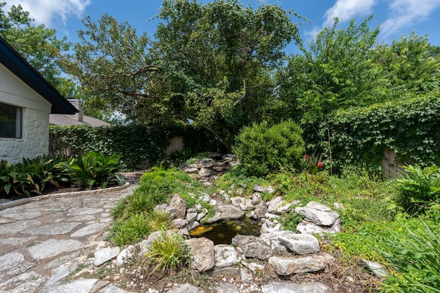 2404 Coral Ridge Cir, Austin, TX 78747 - photo 35