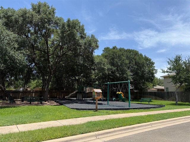 1916 Ocallahan Dr, Austin, TX 78748 - photo 4