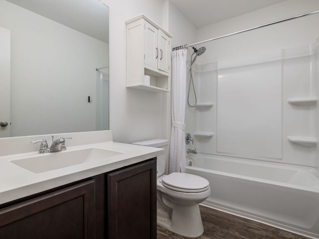 752 Circle Way Unit 35H, Jarrell, TX 76537 - full bathroom with wood finished floors, shower / bath combination with curtain, and vanity