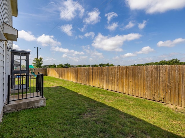 752 Circle Way Unit 35H, Jarrell, TX 76537 - view of fenced backyard