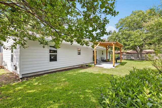 1806 Teton Dr, Austin, TX 78757 - back of property with a patio