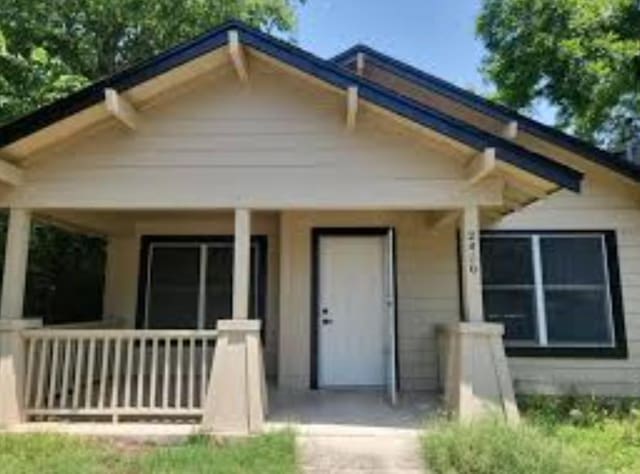 2410 Santa Rita St, Austin, TX 78702 - photo 1
