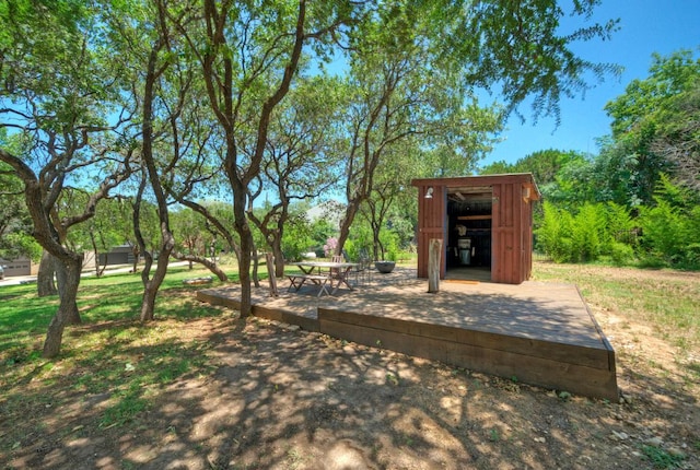 13109, 13111 Mansfield Dr Dr, Austin, TX 78732 - view of yard with a shed