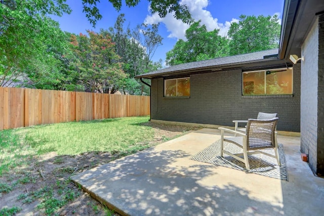 10206 Cripple Creek Cv, Austin, TX 78758 - fenced backyard with a patio
