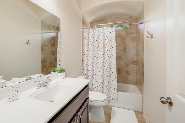 1200 Falling Hills Dr, Georgetown, TX 78628 - bathroom featuring vanity and shower / bath combination with curtain