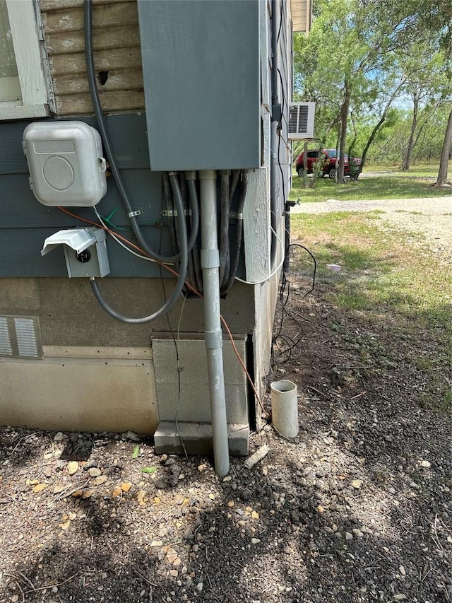 121 Wyers Pl, Cedar Creek, TX 78612 - exterior view