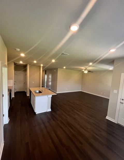 104 Dove Lndg, Jarrell, TX 76537 - photo 7