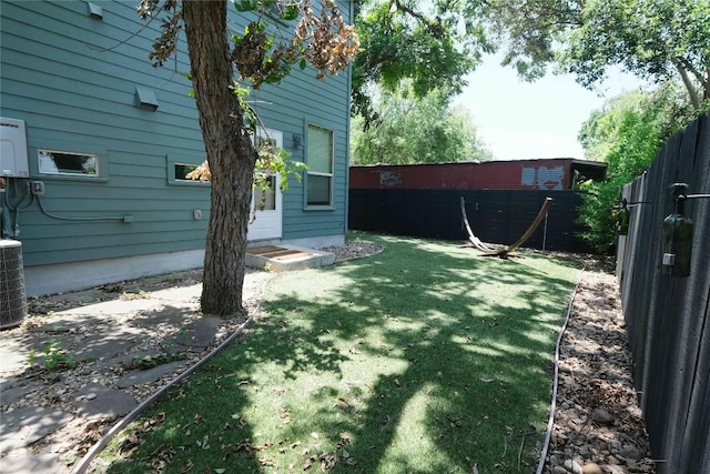 604 Allen St Unit 104, Austin, TX 78702 - view of fenced yard