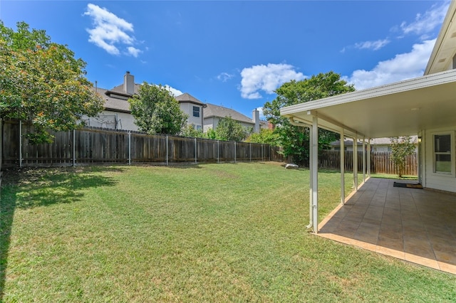 7008 Wandering Oak Rd, Austin, TX 78749 - fenced backyard with a patio