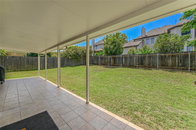 7008 Wandering Oak Rd, Austin, TX 78749 - fenced backyard featuring a patio area