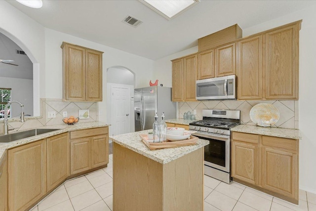 7008 Wandering Oak Rd, Austin, TX 78749 - photo 10